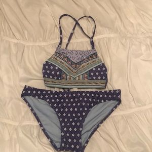 Cute swimsuit!